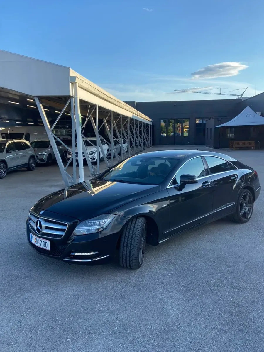 Mercedes-Benz Cls-Class 2011 photo 3