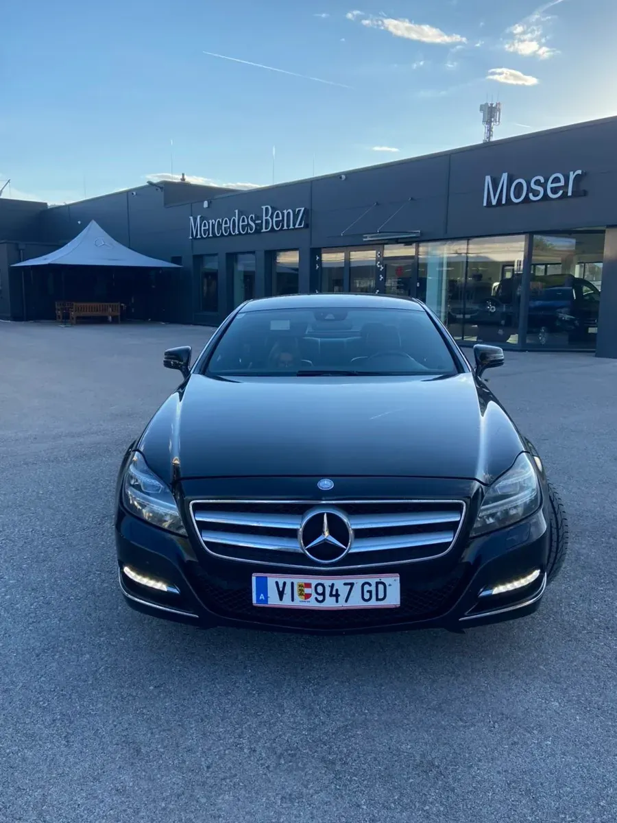 Mercedes-Benz Cls-Class 2011 photo 2