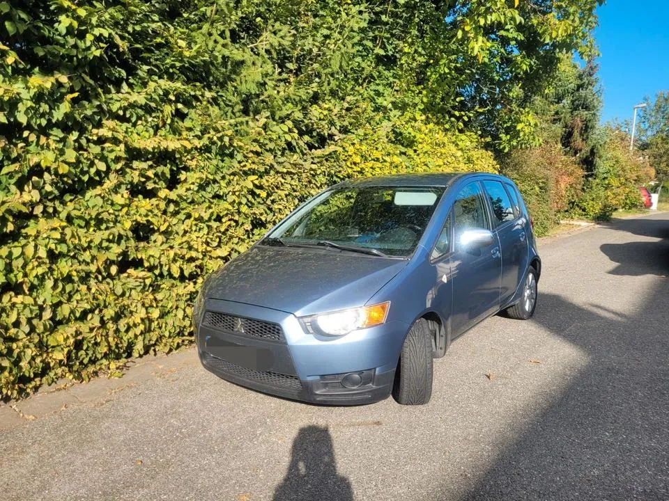 Mitsubishi Colt