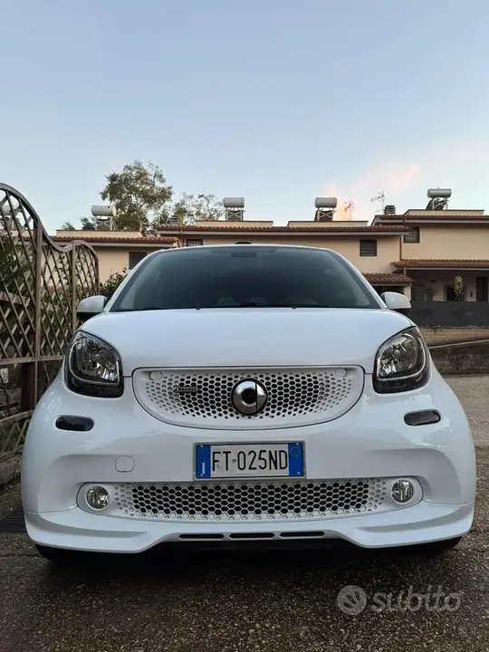 Smart Fortwo 2018 photo 4