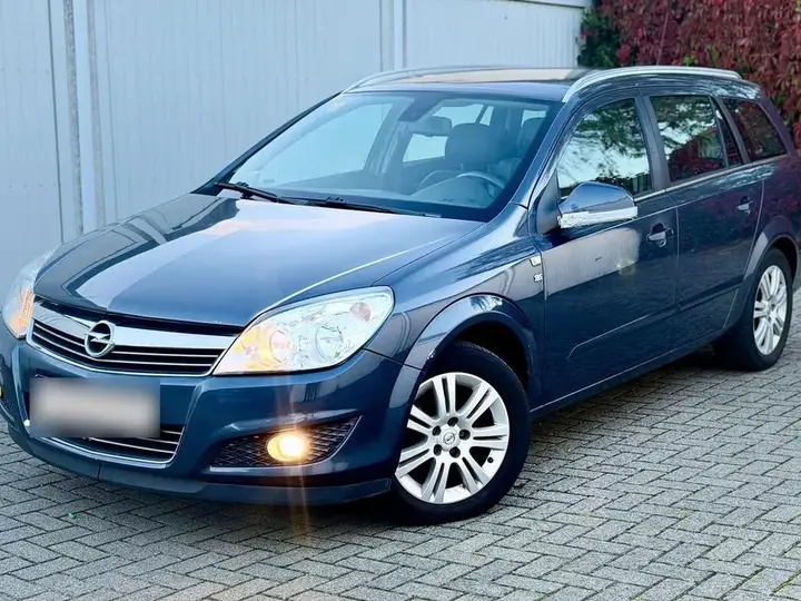 Opel Astra H
