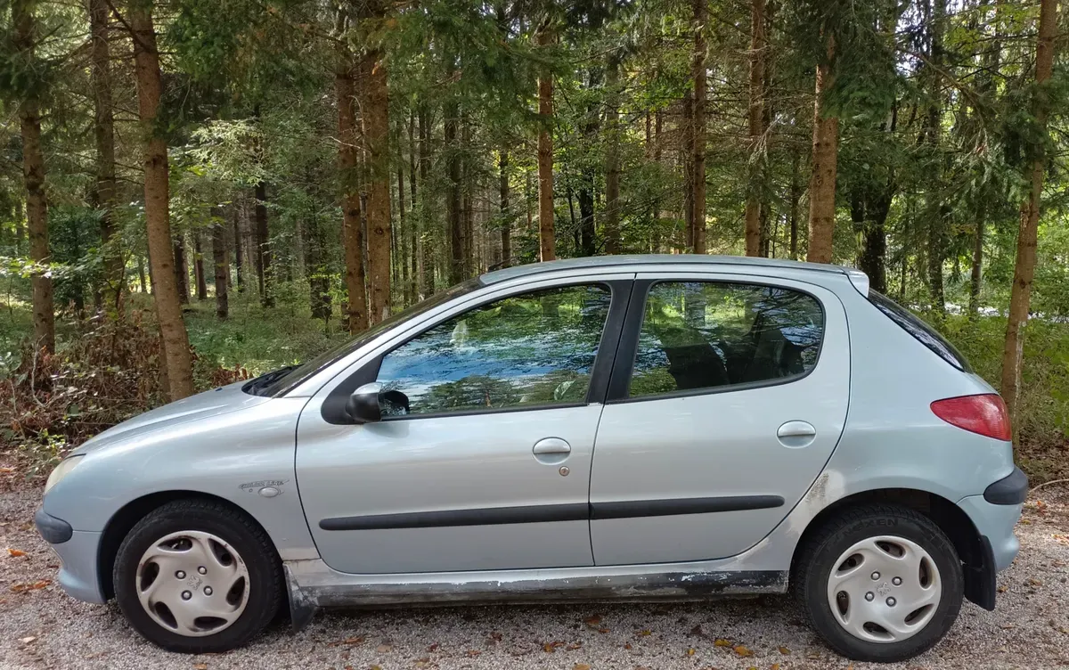 Peugeot 206