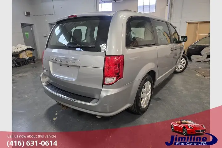 Dodge Grand Caravan 2018 photo 3