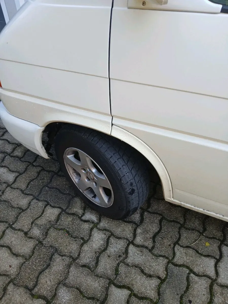 Volkswagen T4 2002 photo 3