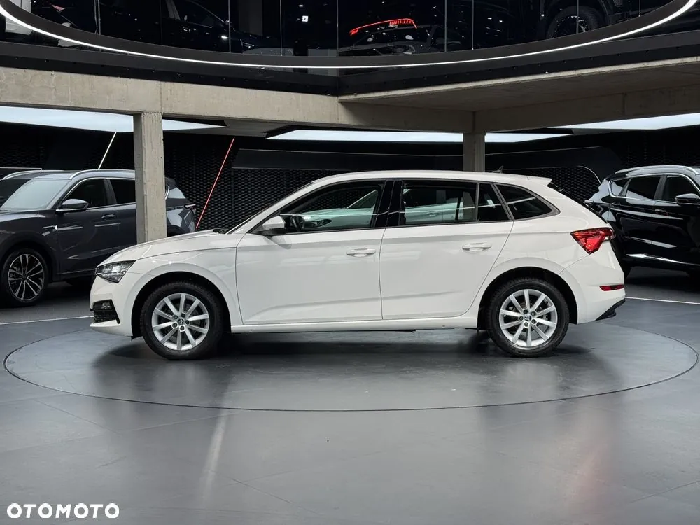 Skoda Scala 2022 photo 2