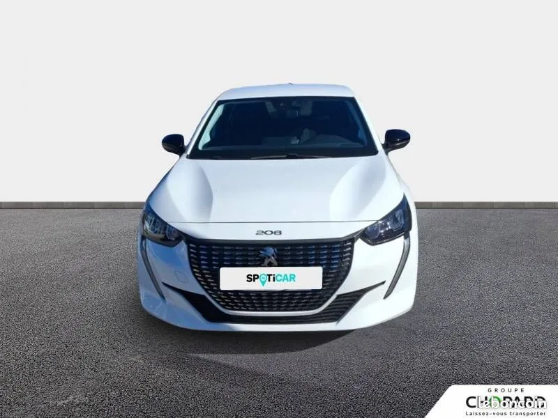 Peugeot 208 2023 photo 2