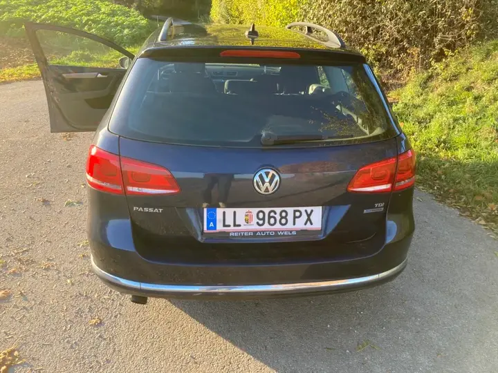 Volkswagen Passat Variant 2014 photo 3