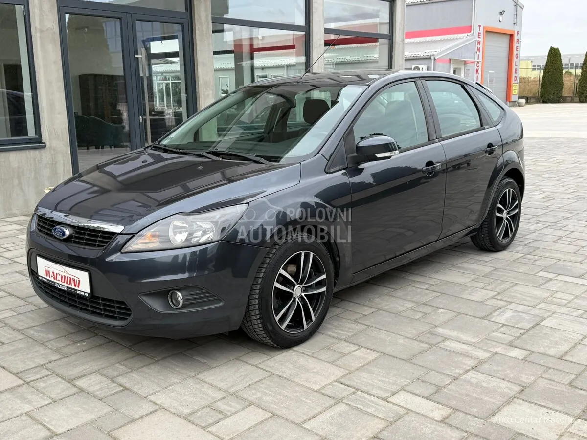 Ford Focus 2010 photo 4