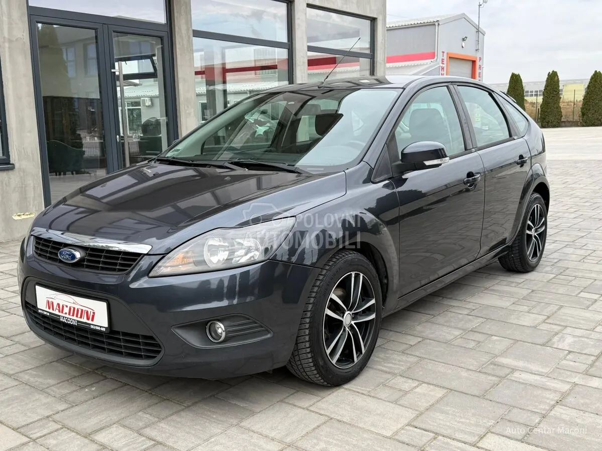 Ford Focus 2010 photo 5