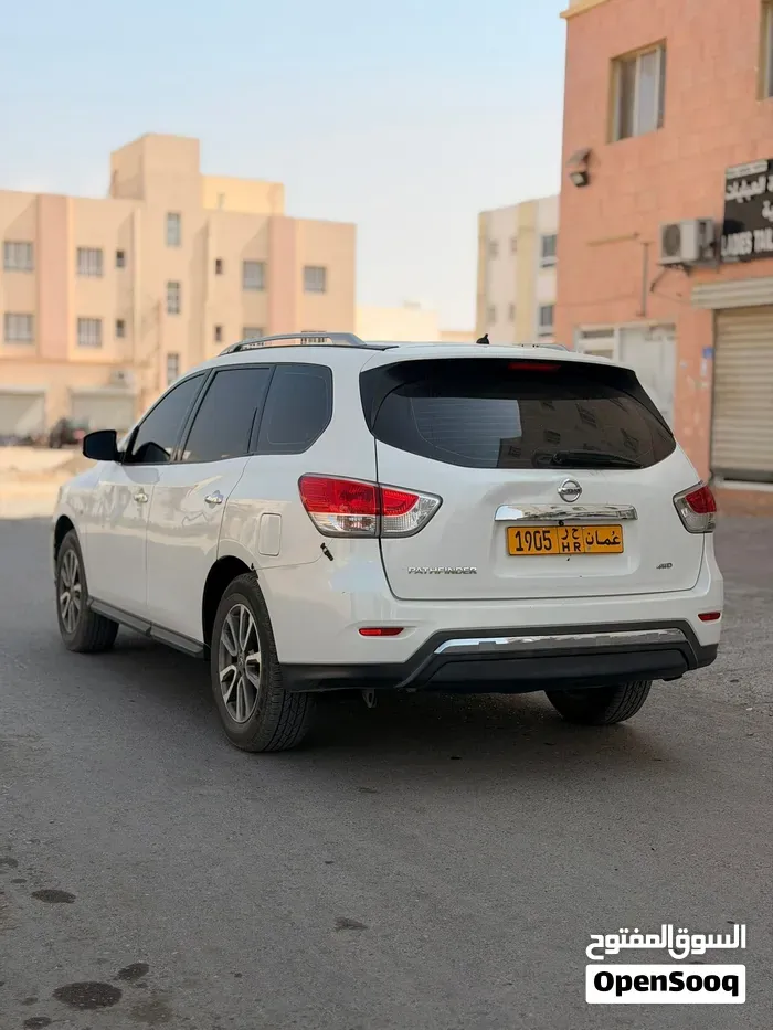Nissan Pathfinder 2013 photo 3