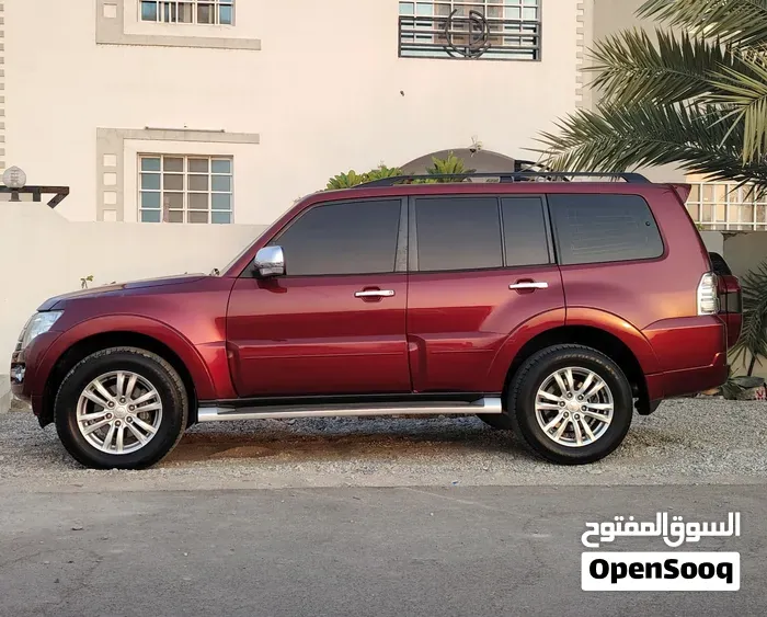 Mitsubishi Pajero 2017 photo 5