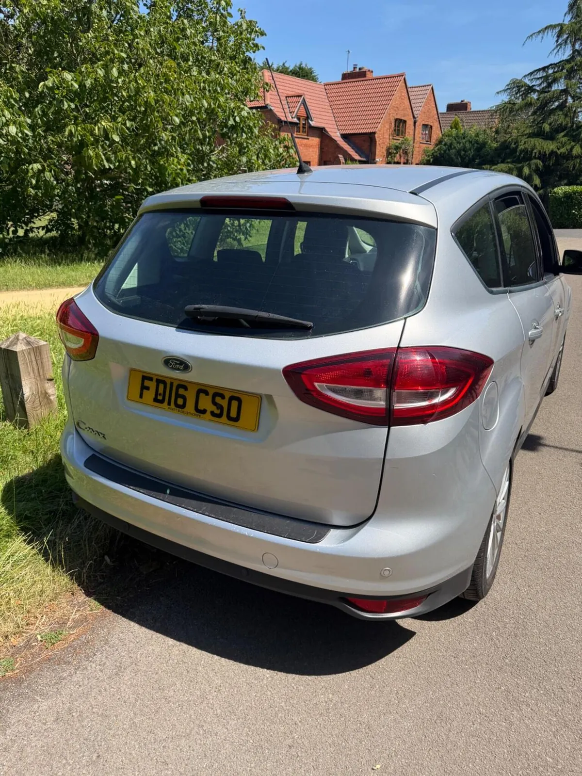 Ford C-Max 2016 photo 4