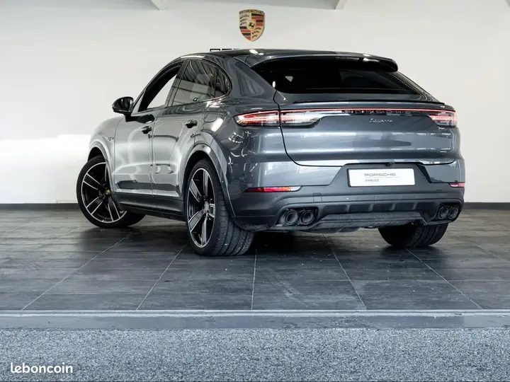Porsche Cayenne 2022 photo 3