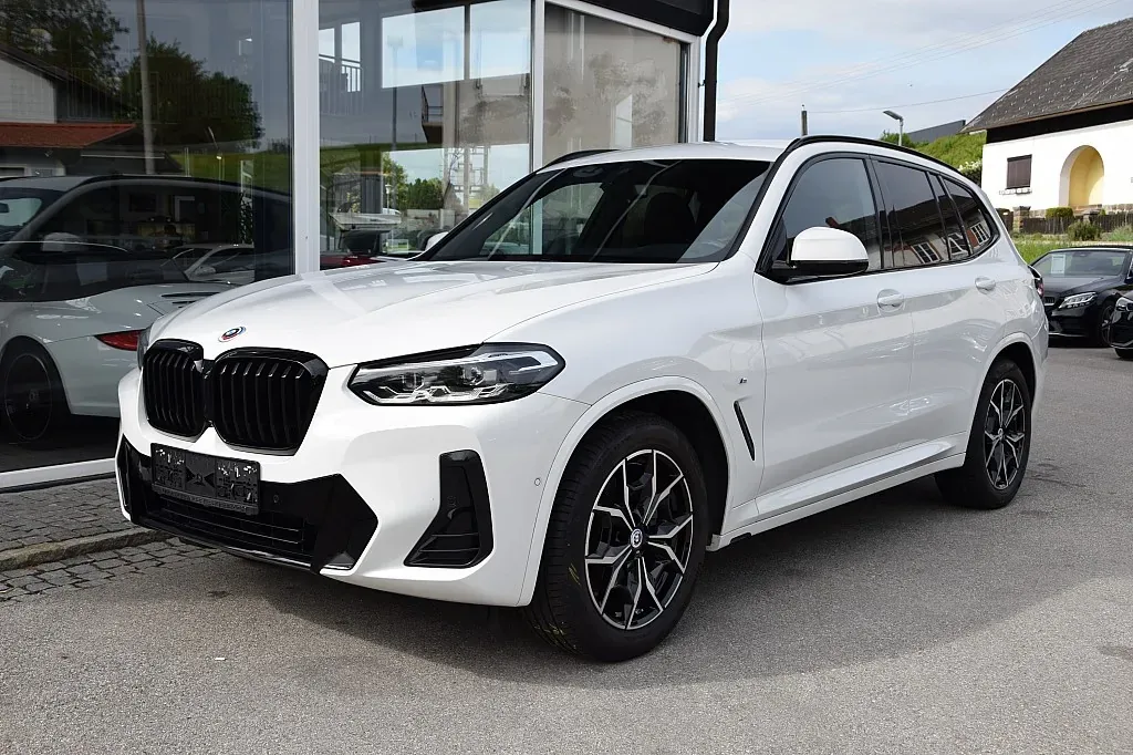 BMW X3 2023 photo 2