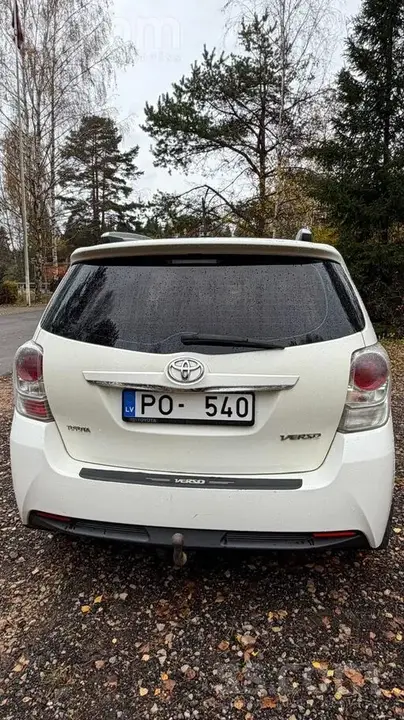 Toyota Verso 2013 photo 4