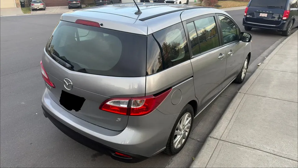 Mazda 5 2012 photo 5