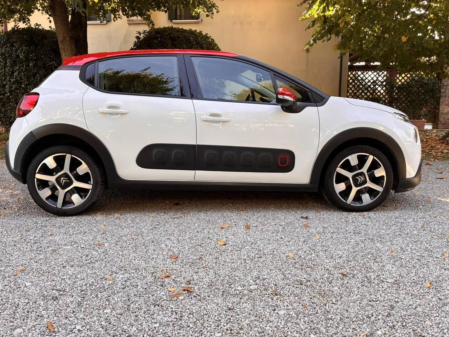 Citroen C3 2018 photo 2