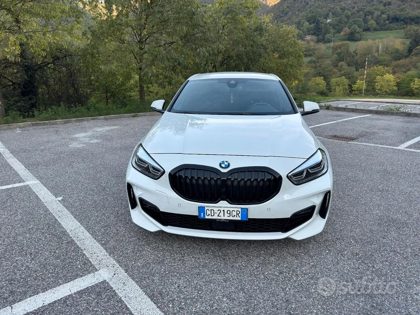 BMW 1 Series 2021 photo 2