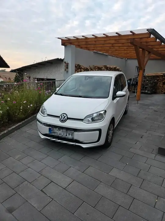 Volkswagen Up