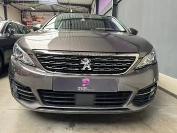 Peugeot 308 2021 photo 2