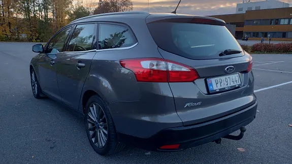 Ford Focus 2011 photo 5