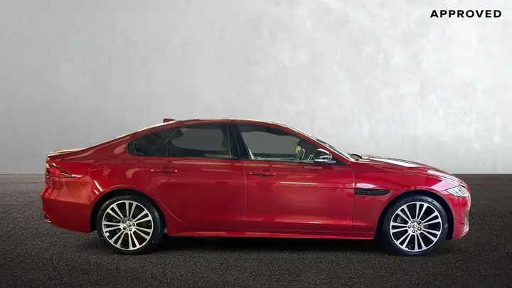 Jaguar Xf 2023 photo 5