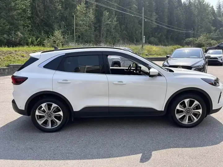 Ford Escape 2024 photo 4