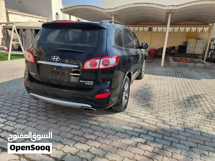 Hyundai Santa Fe 2012 photo 4