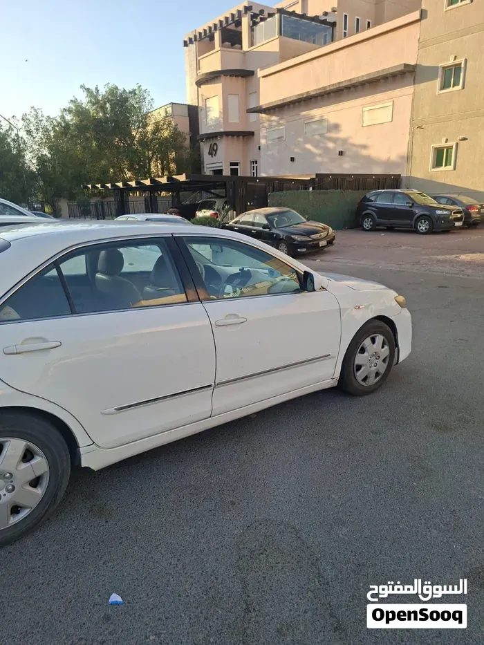 Toyota Camry 2011 photo 2