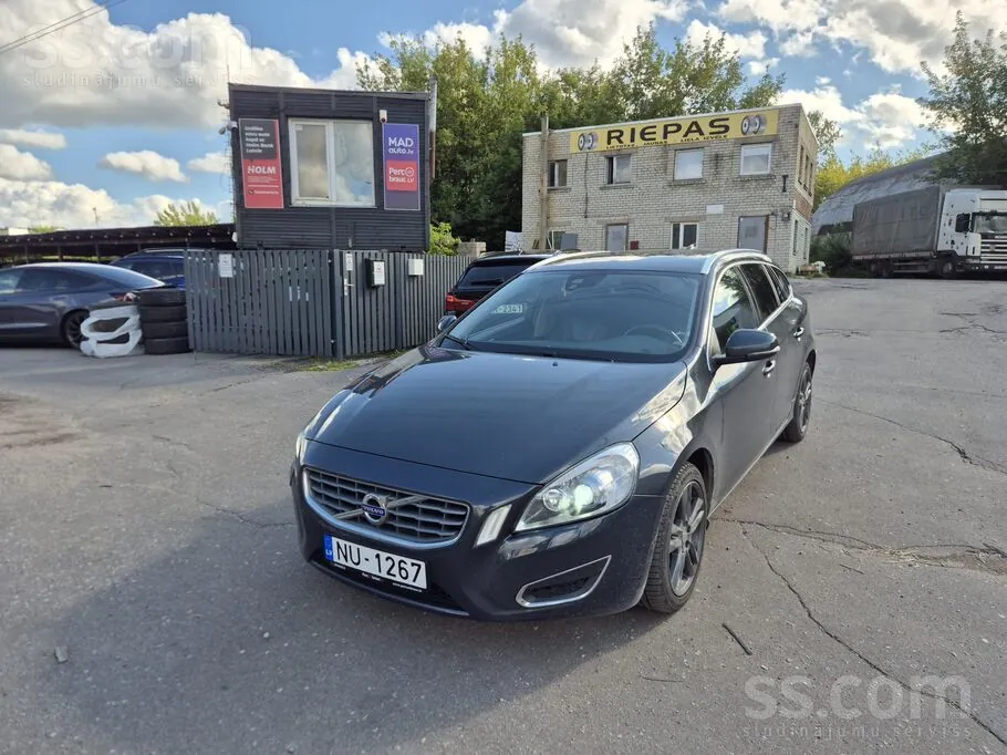 Volvo V60 2013 photo 4