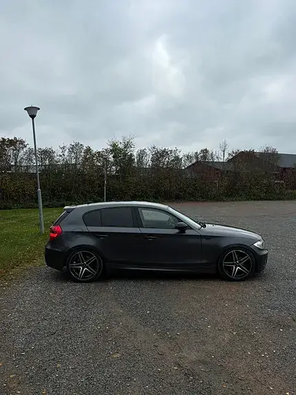 BMW 120D 2008 photo 3