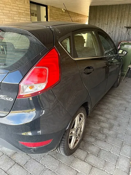 Ford Fiesta 2013 photo 4
