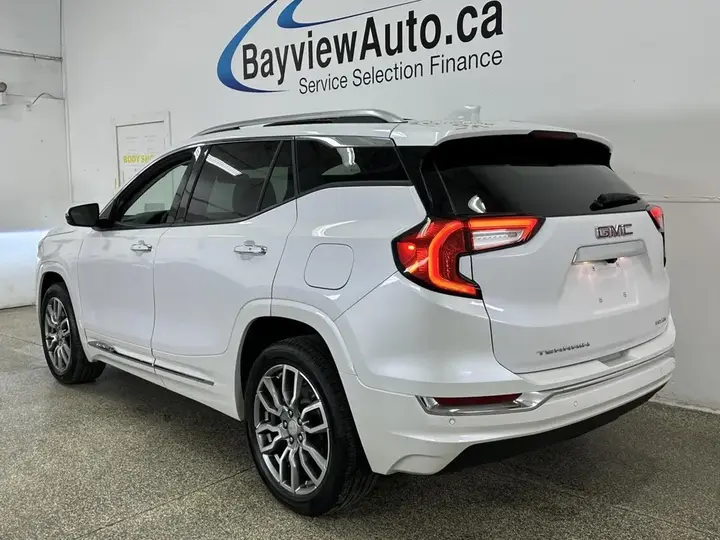 GMC Terrain 2024 photo 5