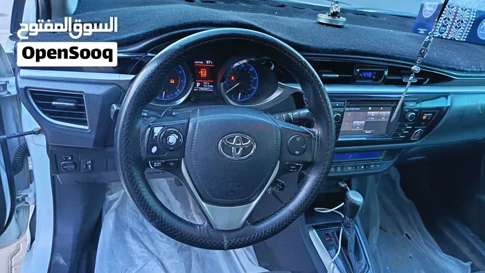 Toyota Corolla 2014 photo 3