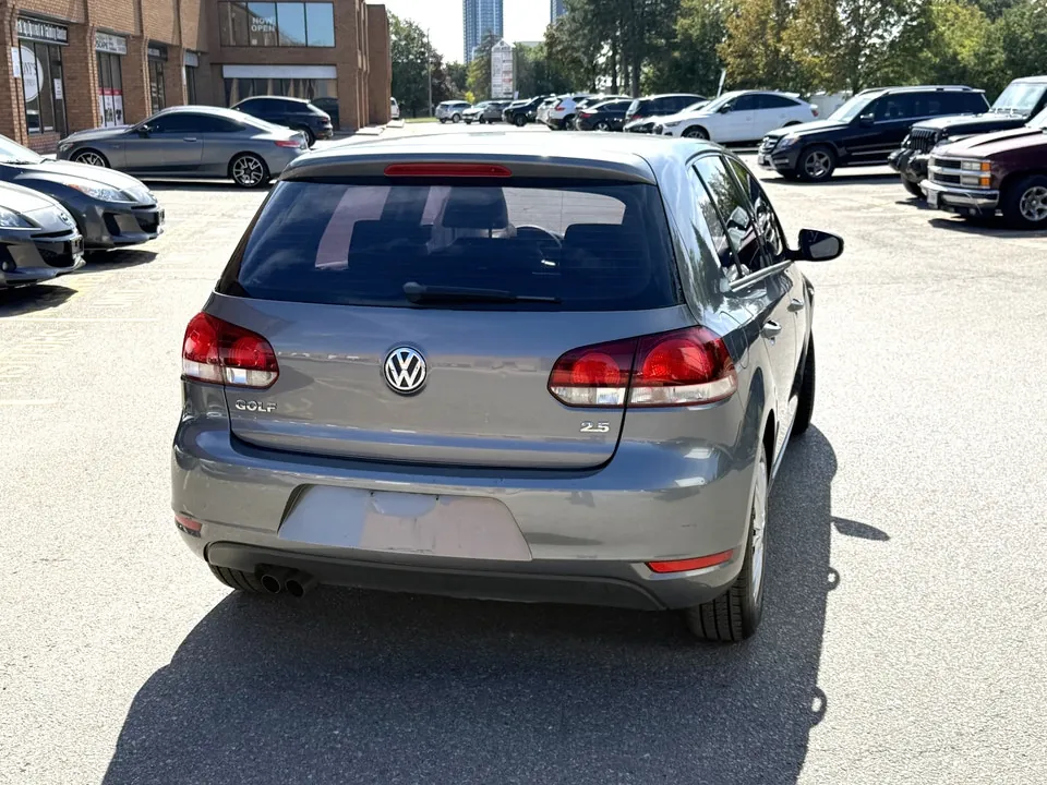Volkswagen Golf 2012 photo 3