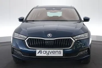 Skoda Octavia 2022 photo 2
