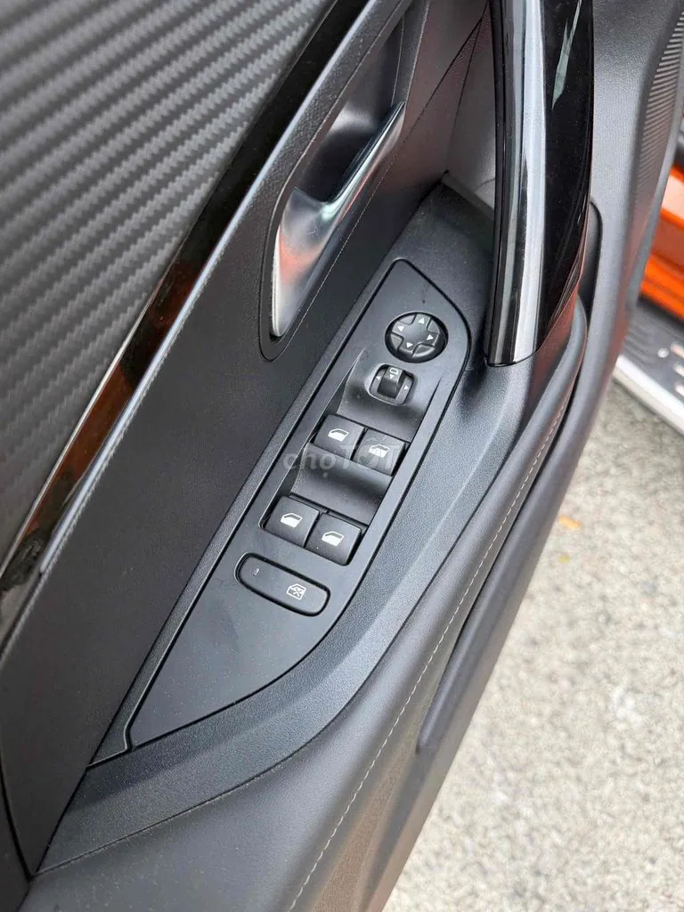 Peugeot 2008 2021 photo 5