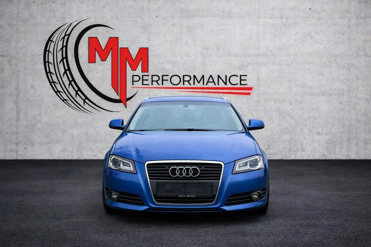 Audi A3 2010 photo 2