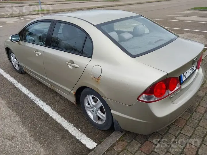 Honda Civic 2007 photo 3