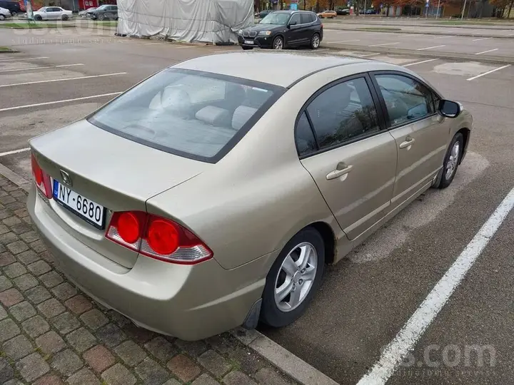 Honda Civic 2007 photo 4