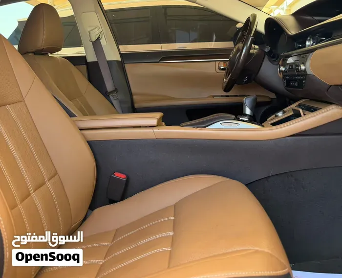 Lexus Es350 2017 photo 4