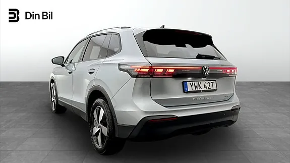 Volkswagen Tiguan 2025 photo 3