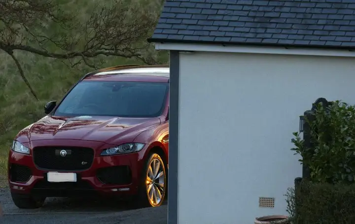 Jaguar F-Pace 2016 photo 3