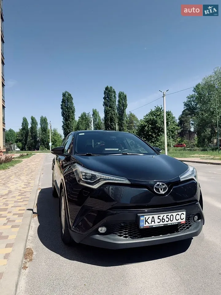 Toyota C-Hr 2017 photo 5