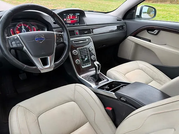 Volvo V70 2016 photo 5