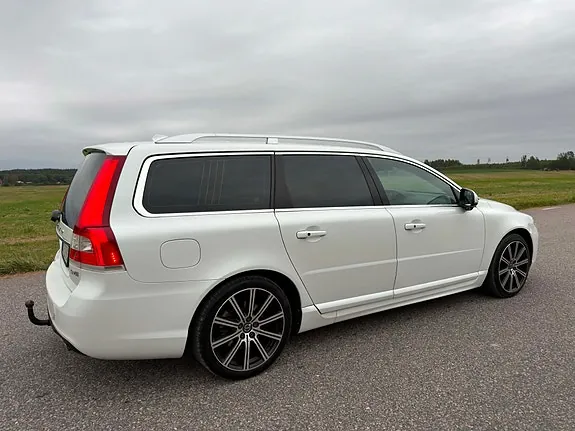 Volvo V70 2016 photo 4