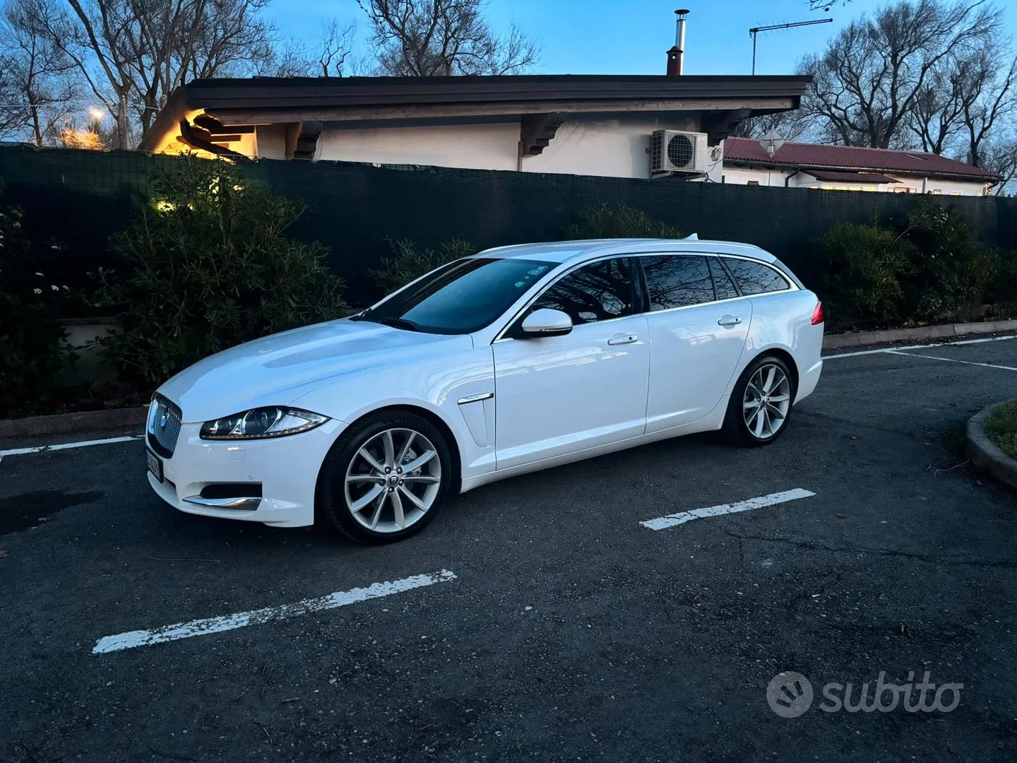 Jaguar Xf