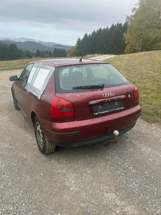 Audi A3 1998 photo 3