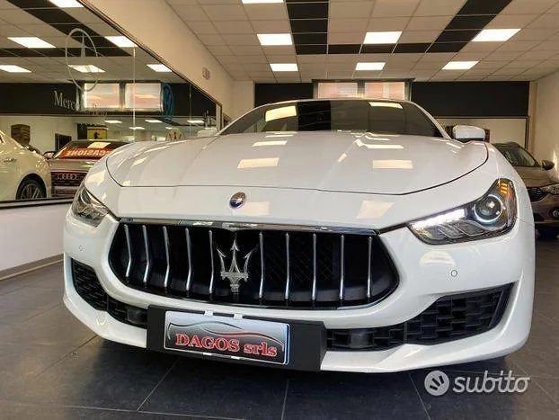 Maserati Ghibli 2017 photo 2