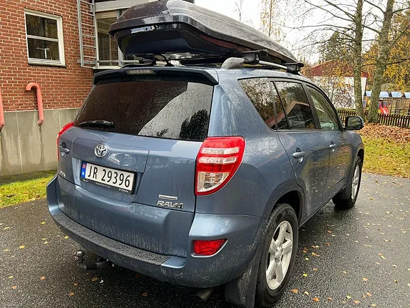 Toyota Rav4 2011 photo 4